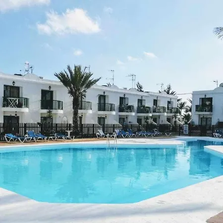 Desert Pool View & Wifi By Irent Fuerteventura *