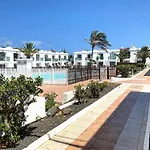 Desert Pool View & Wifi By Irent Fuerteventura