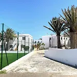 Desert Pool View & Wifi By Irent Fuerteventura Apartman