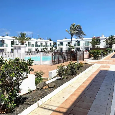 Desert Pool View & Wifi By Irent Fuerteventura